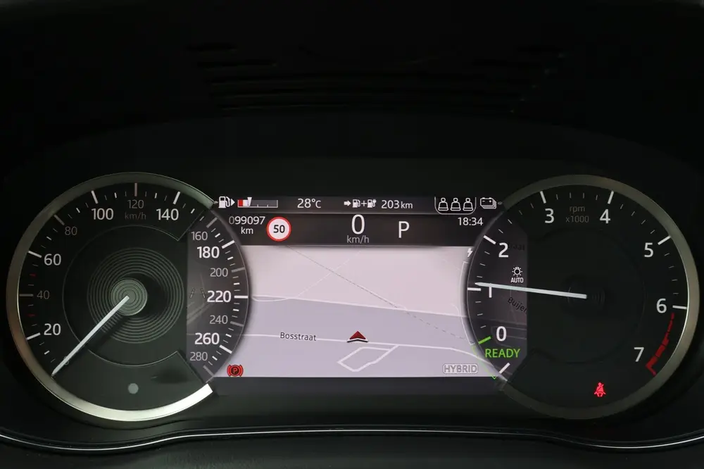 Jaguar E-Pace 1.5 P300e AWD R-Dynamic HSE Black Optiek | pan uit 2022, foto 4