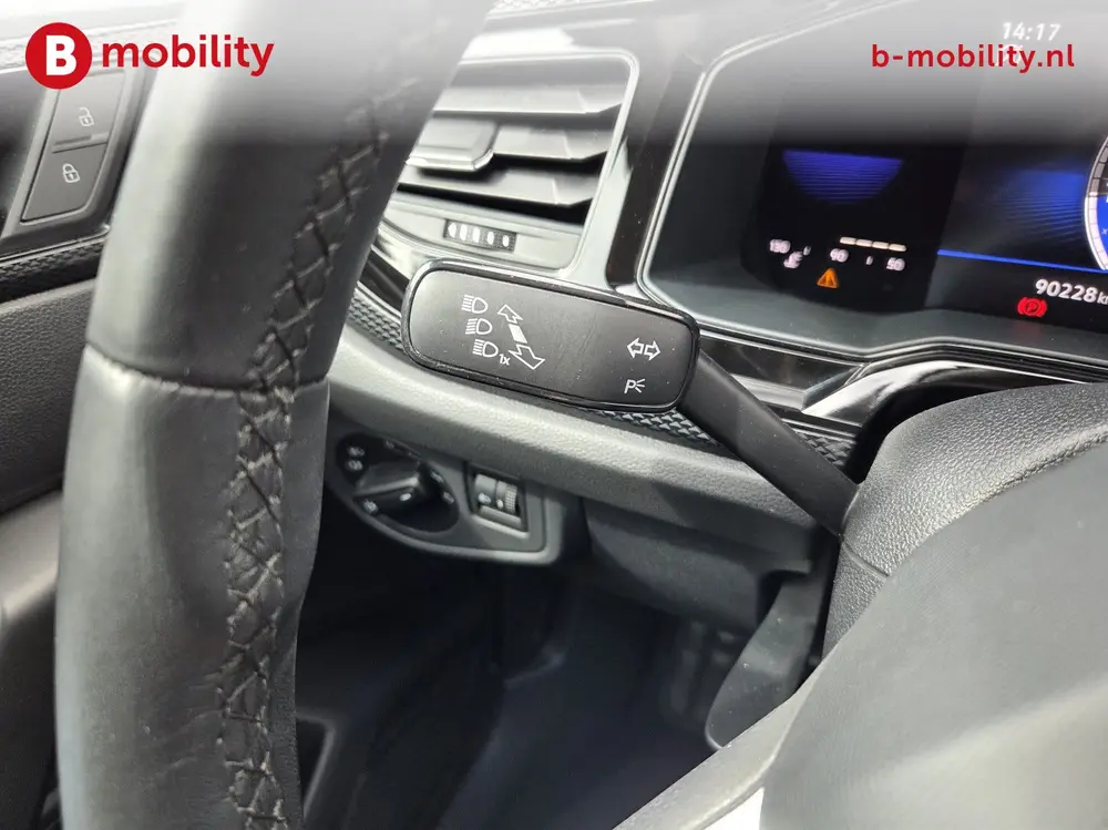 Volkswagen Polo 1.0 TSI Life Apple CarPlay | DAB Audio | Cru uit 2022, foto 18