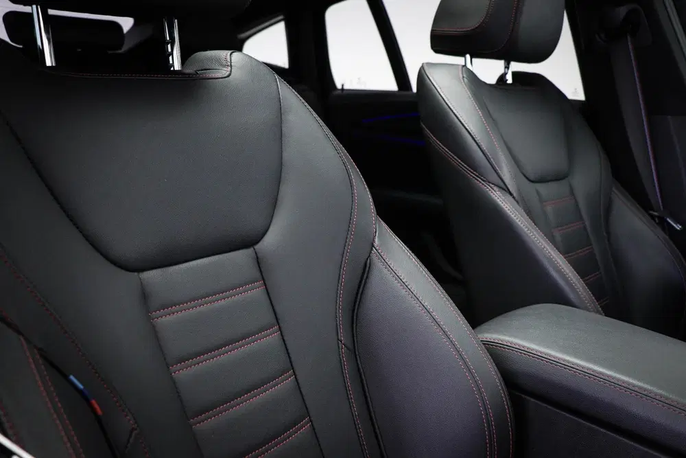 BMW X4 xDrive20i High Executive M-Sport uit 2022, foto 11