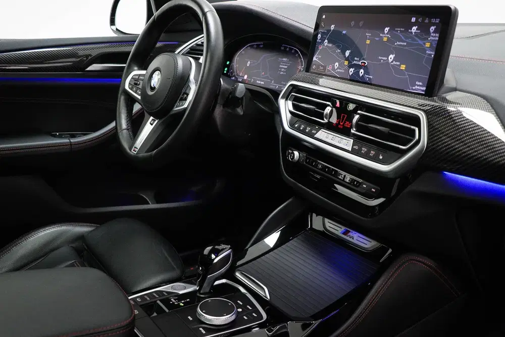 BMW X4 xDrive20i High Executive M-Sport uit 2022, foto 3