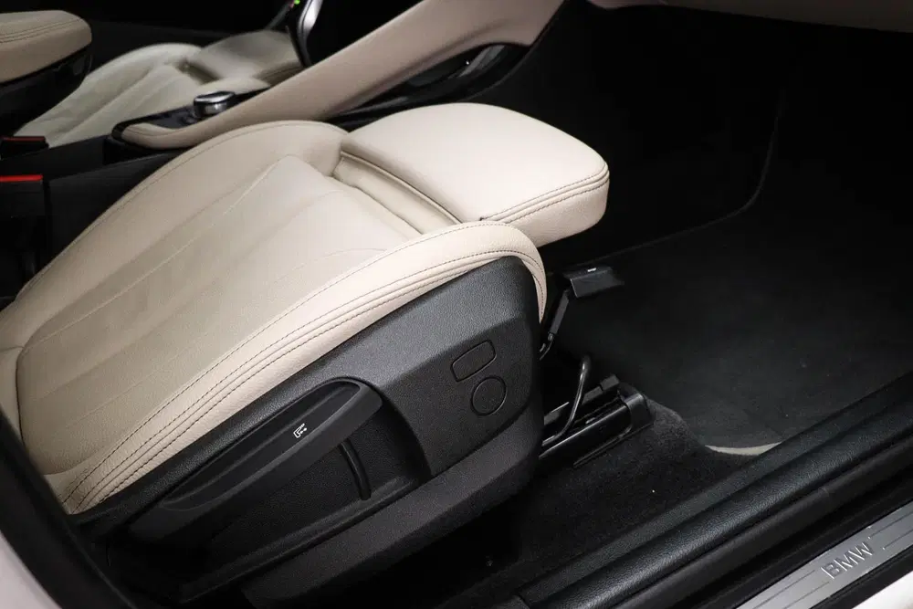 BMW X1 sDrive20i VDL Nedcar Edition uit 2020, foto 11