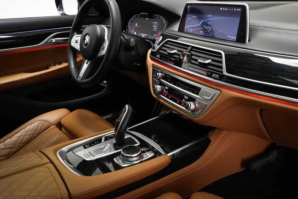 BMW 7-serie 730Ld xDrive High Executive uit 2019, foto 6