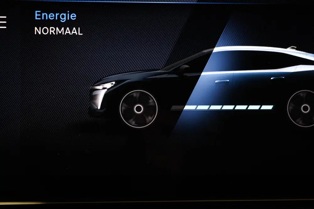Peugeot 408 GT 58 kWh uit 2026, foto 6