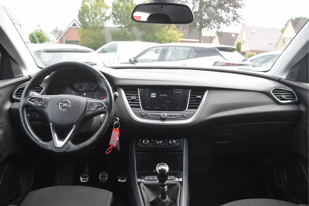 Opel Grandland X 1.2 Turbo Innovation Carplay uit 2019, foto 10