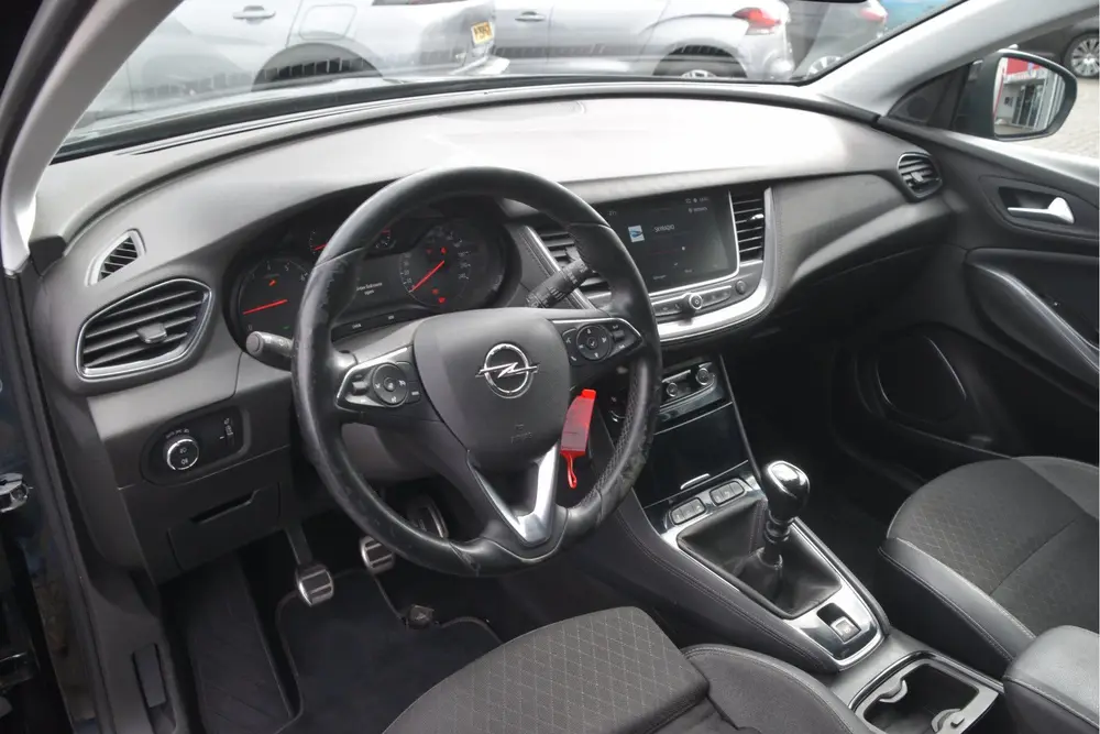 Opel Grandland X 1.2 Turbo Innovation Carplay uit 2019, foto 8