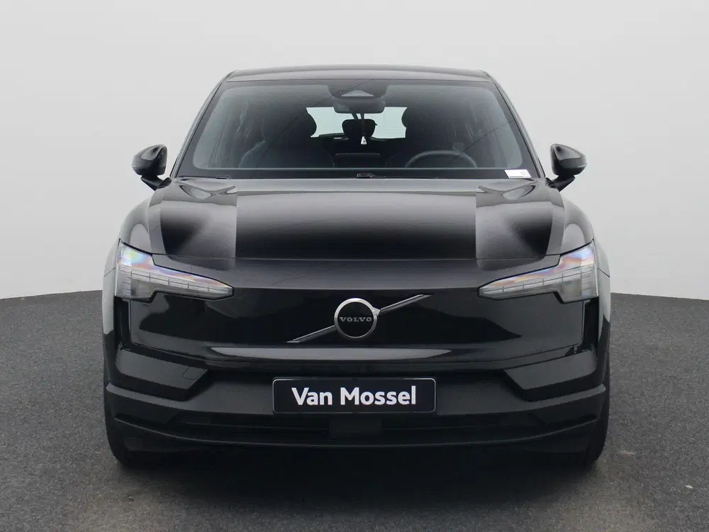 Volvo EX30 Single Motor Core uit 2024, foto 3