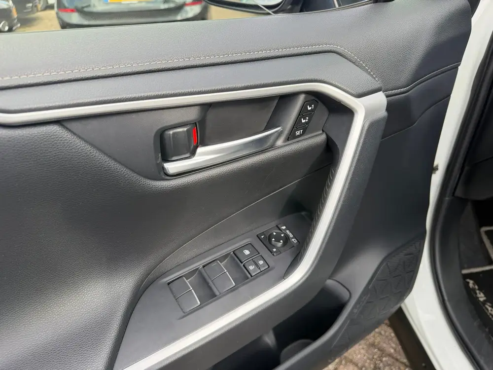 Toyota RAV4 2.5 Hybrid AWD Executive I Stoel ventilatie/verw uit 2019, foto 15