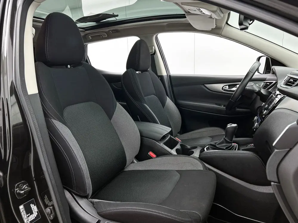 Nissan Qashqai 1.3 DIG-T N-Connecta | Cruise Control | Navig uit 2019, foto 12