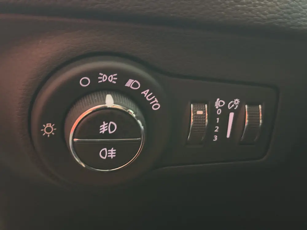 Jeep Compass 1.4 MultiAir Longitude | Camera | Clima | Cruis uit 2019, foto 18