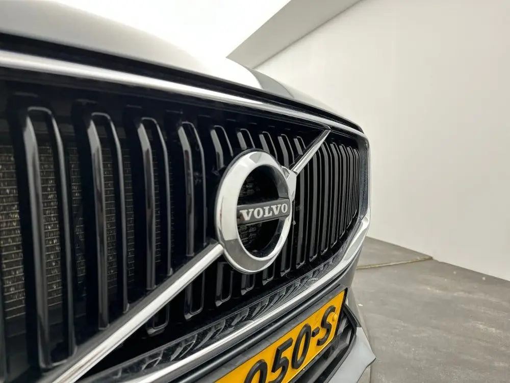 Volvo XC60 T5 253PK Momentum| Adap.Cruise| Trekhaak| Leder| uit 2019, foto 10