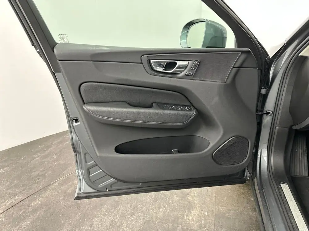 Volvo XC60 T5 253PK Momentum| Adap.Cruise| Trekhaak| Leder| uit 2019, foto 15