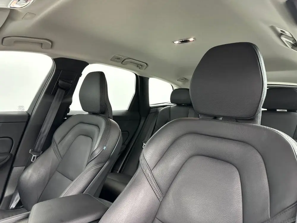 Volvo XC60 T5 253PK Momentum| Adap.Cruise| Trekhaak| Leder| uit 2019, foto 19