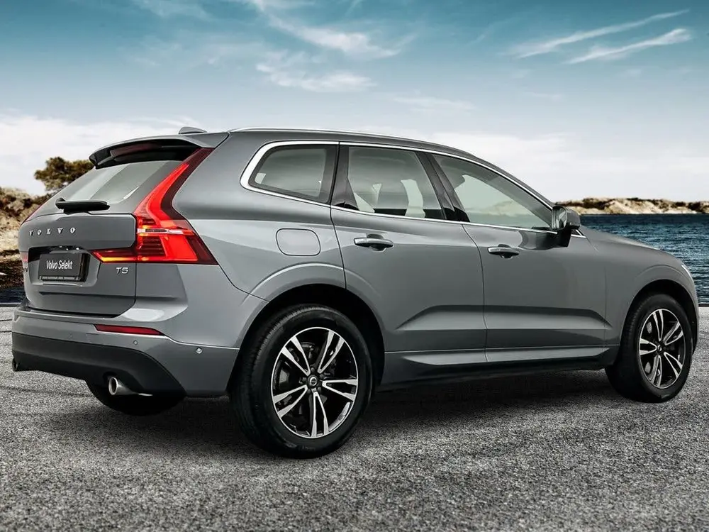 Volvo XC60 T5 253PK Momentum| Adap.Cruise| Trekhaak| Leder| uit 2019, foto 3