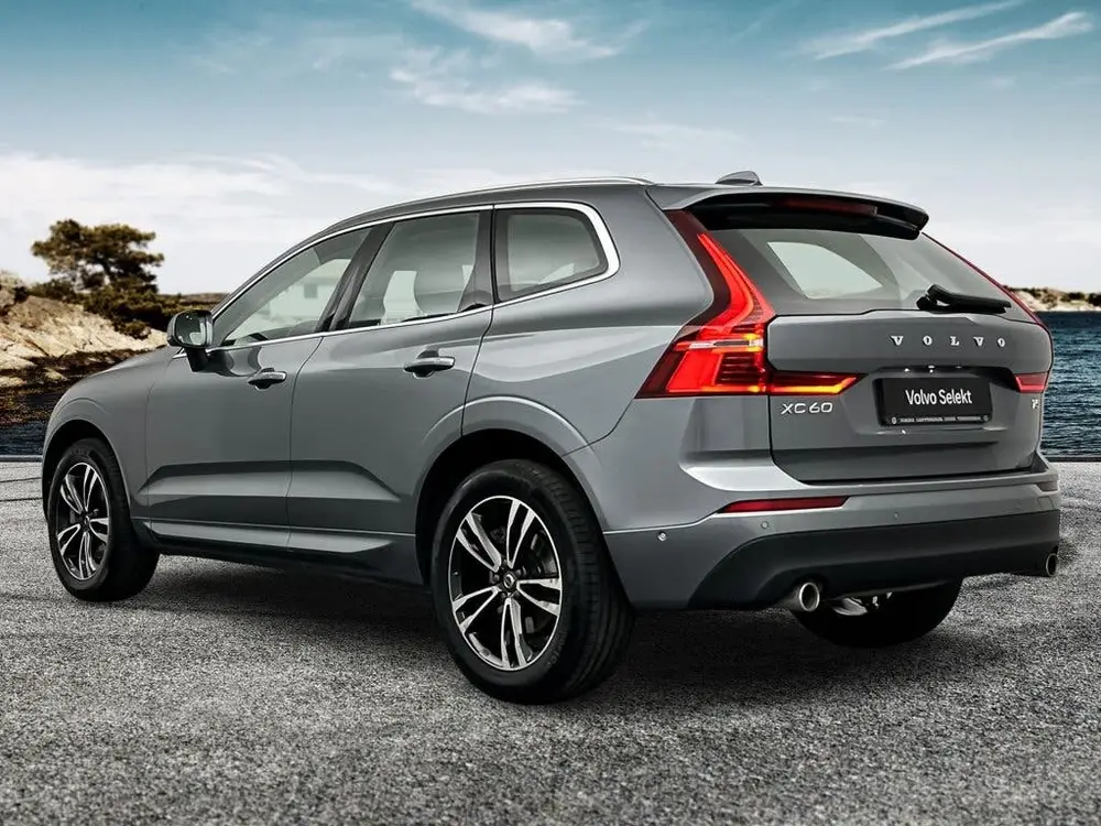 Volvo XC60 T5 253PK Momentum| Adap.Cruise| Trekhaak| Leder| uit 2019, foto 4