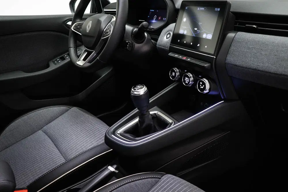 Renault Clio 1.0 TCe 90 GPF techno uit 2025, foto 3