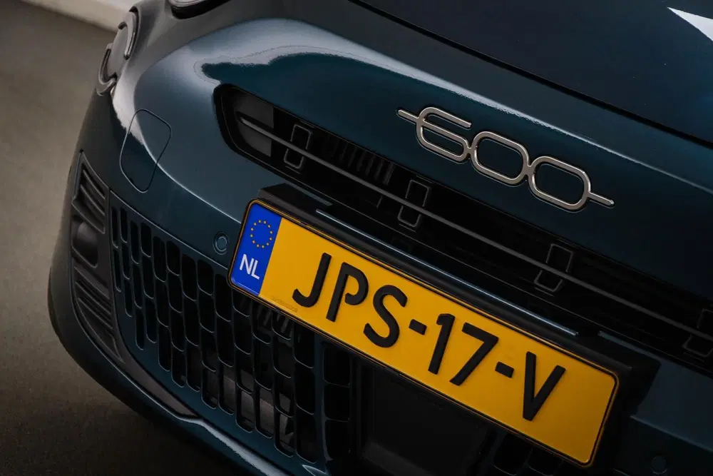 Fiat 600 1.2 Hybrid Urban uit 2024, foto 12