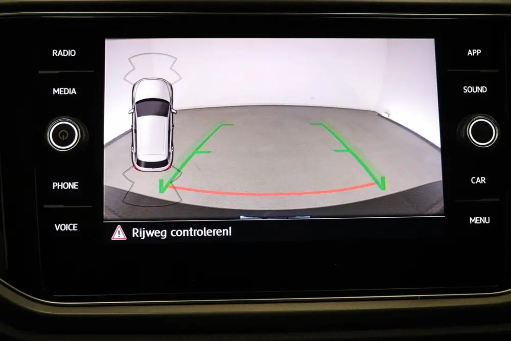 Volkswagen T-Roc 1.5 TSI Style Business | VIRTUAL COCKPIT | uit 2020, foto 6