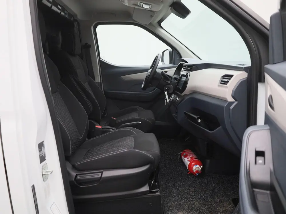 Maxus eDeliver 3 SWB 50 kWh uit 2023, foto 11
