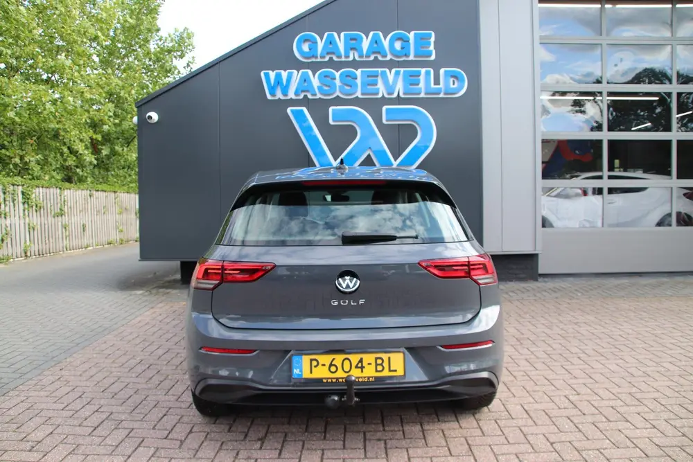 Volkswagen Golf 1.0 TSI Life Trekhaak/Camera+park.sens/Carpl uit 2022, foto 6