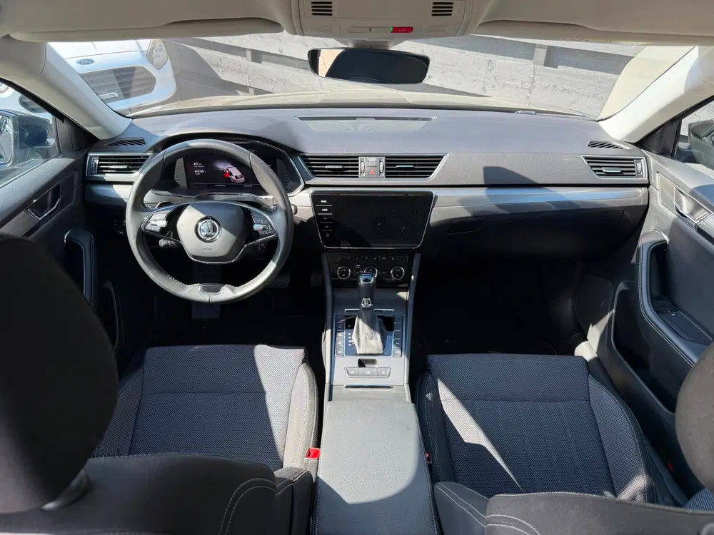 Skoda Superb 1.4 TSI iV Carplay I ACC I Lane-Assist I uit 2022, foto 2