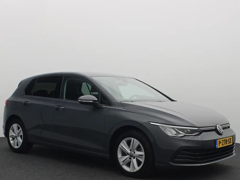 Volkswagen Golf 2.0 TDI Life AUTOMAAT / FULL LED / CARPLAY / uit 2020, foto 18
