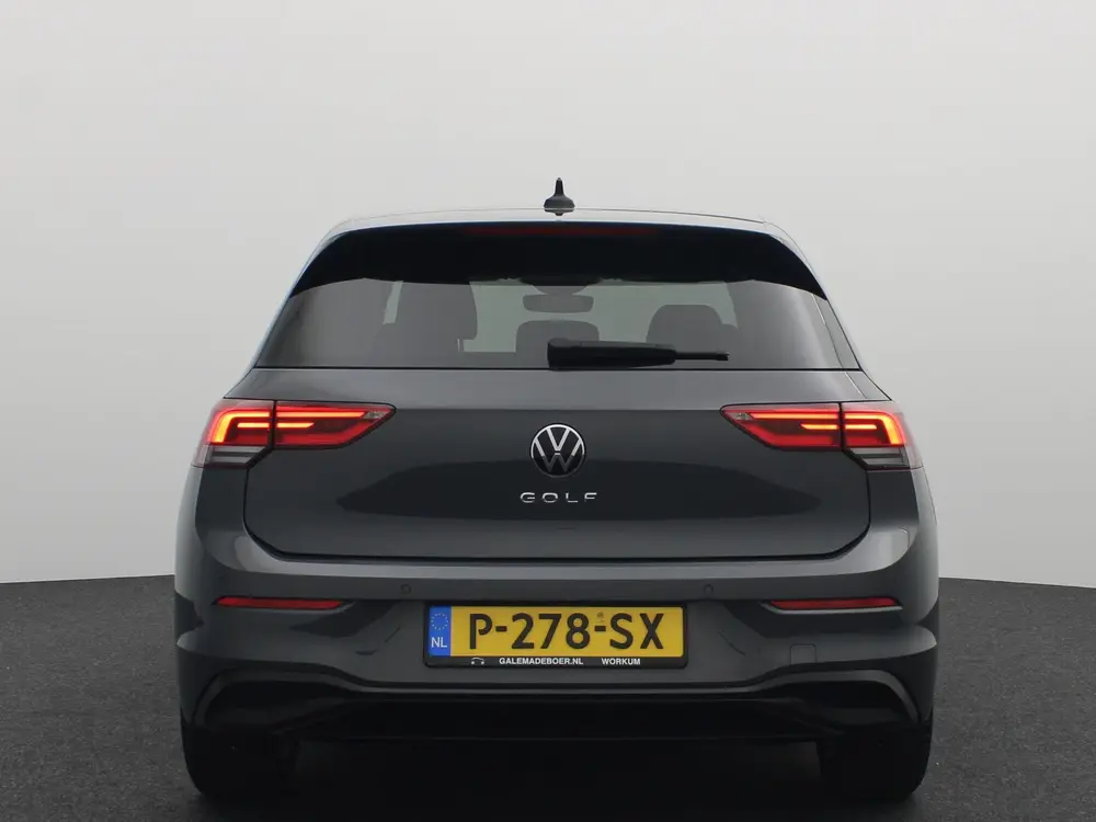 Volkswagen Golf 2.0 TDI Life AUTOMAAT / FULL LED / CARPLAY / uit 2020, foto 4