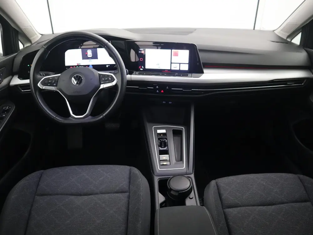 Volkswagen Golf 2.0 TDI Life AUTOMAAT / FULL LED / CARPLAY / uit 2020, foto 7