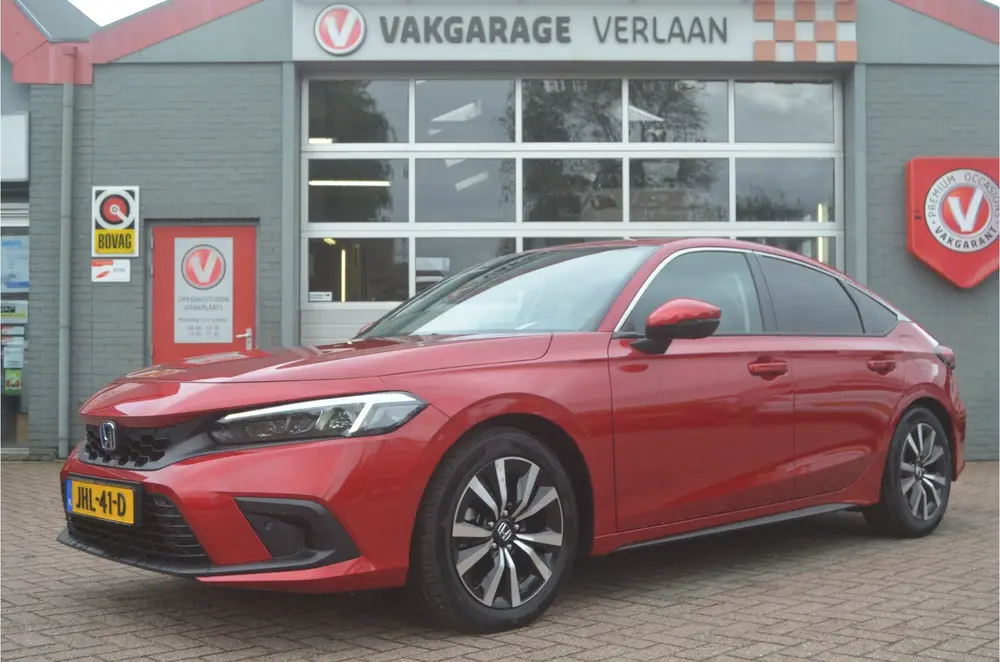 Honda Civic 2.0 e:HEV 184pk Elegance als nieuw (bj 202 uit 2025