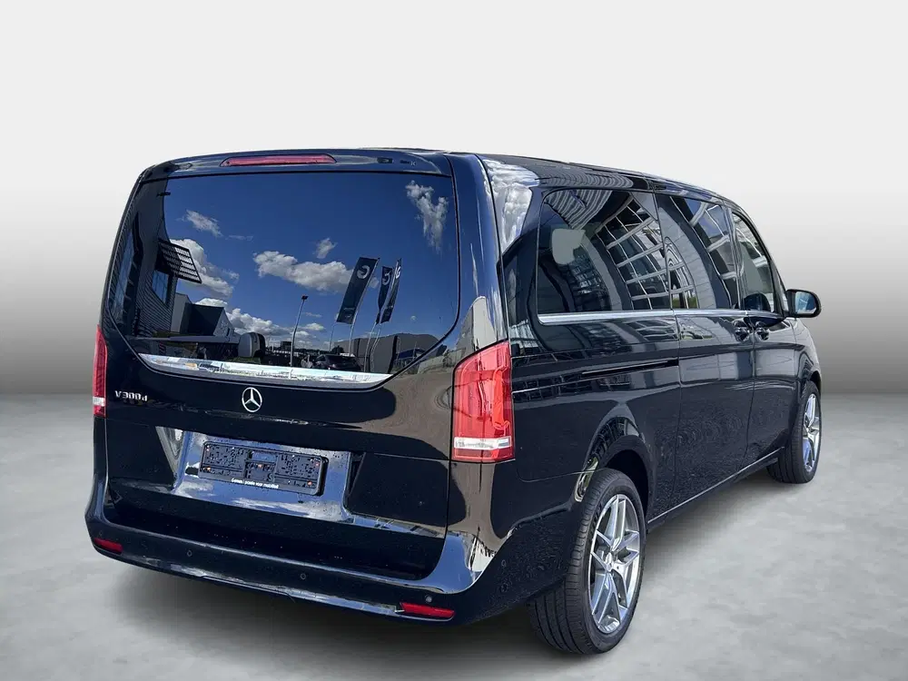 Mercedes-Benz V-Klasse 300d L3 Avantgarde Dubbele cabine uit 2023, foto 2