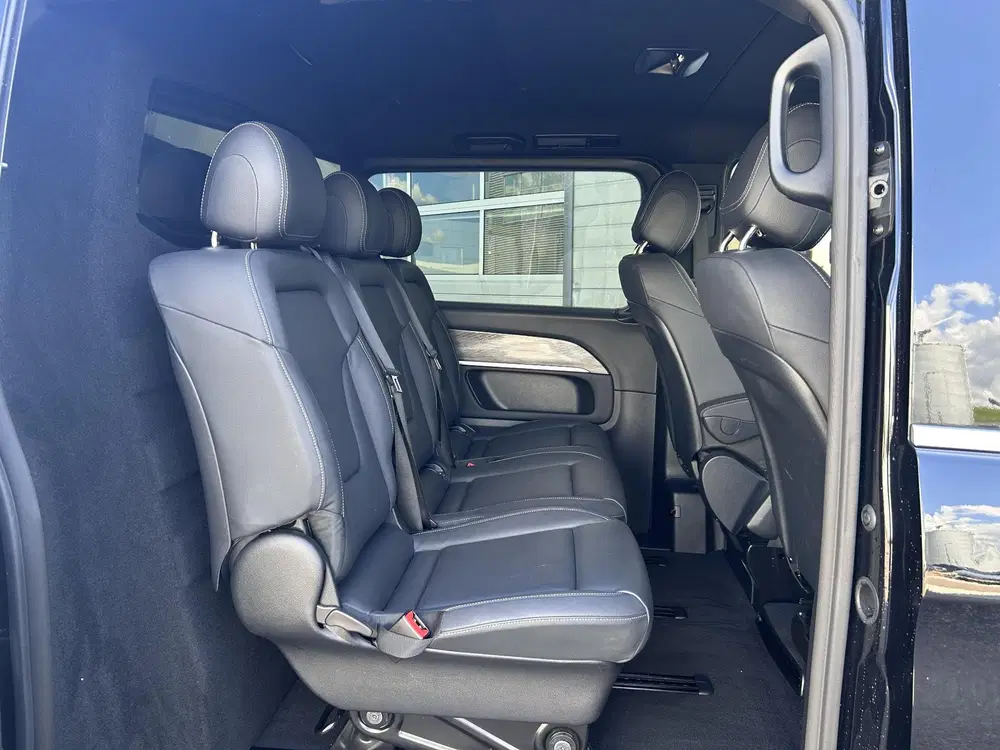 Mercedes-Benz V-Klasse 300d L3 Avantgarde Dubbele cabine uit 2023, foto 7