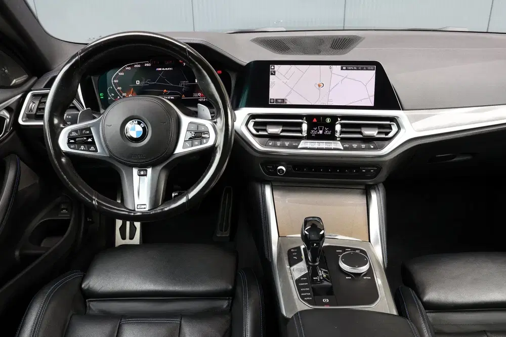 BMW 4-serie 4-serie Coupé M440i xDrive M-sport uit 2021, foto 3