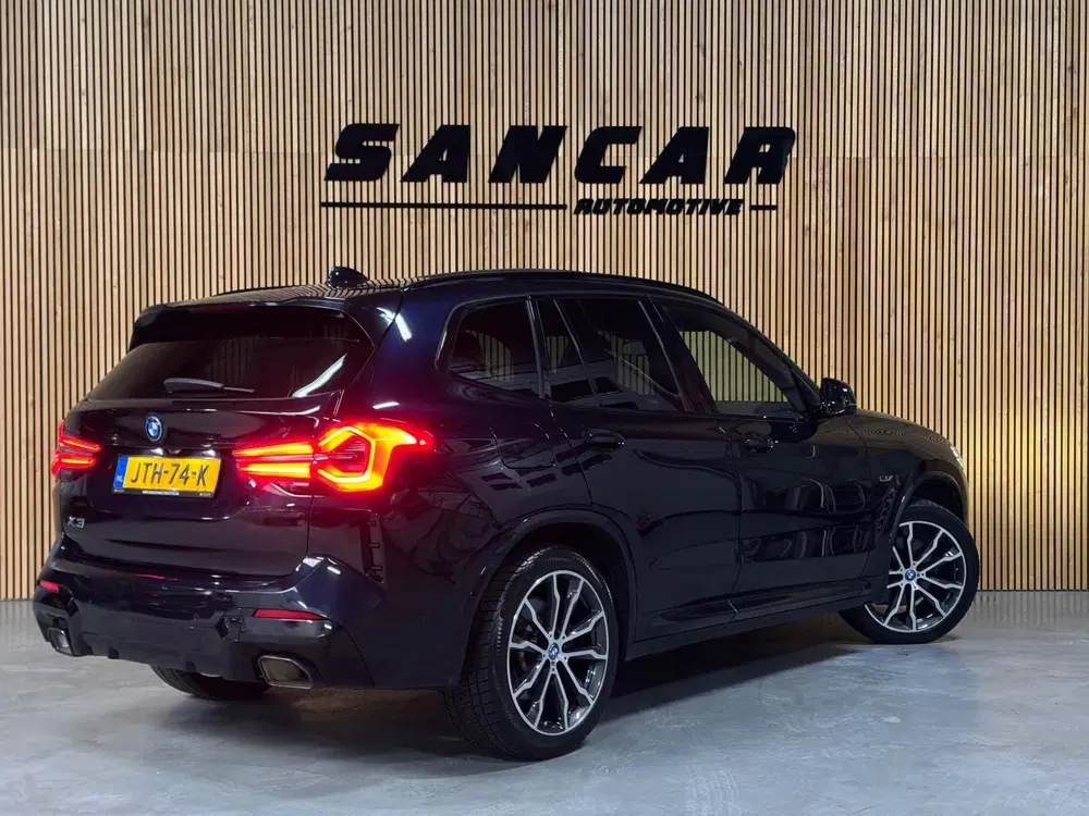 BMW X3 XDrive30e M-sport FACELIFT uit 2022, foto 3