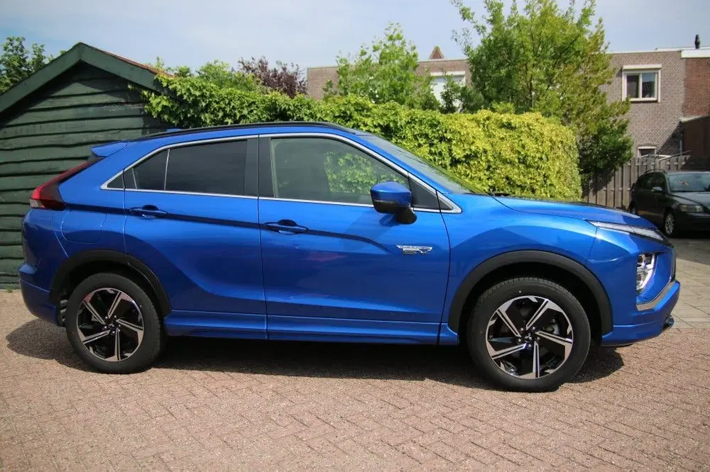 Mitsubishi Eclipse Cross 2.4 PHEV Executive (bj 2025) uit 2025, foto 2