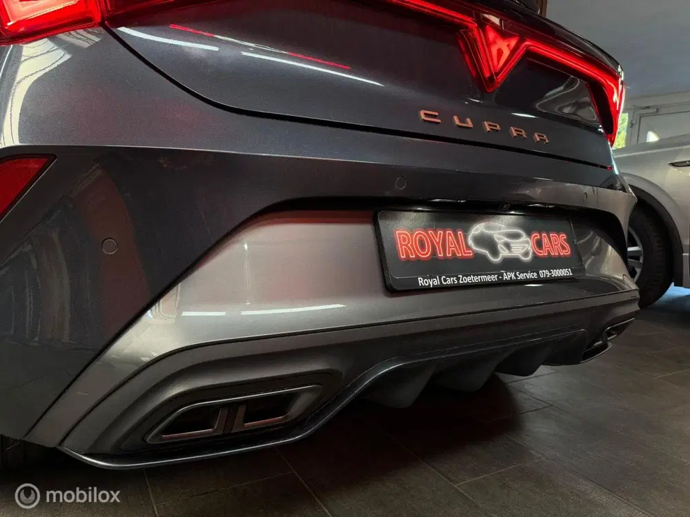 Cupra Leon 1.5 e-TSI uit 2024, foto 16
