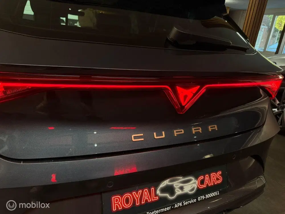 Cupra Leon 1.5 e-TSI uit 2024, foto 18