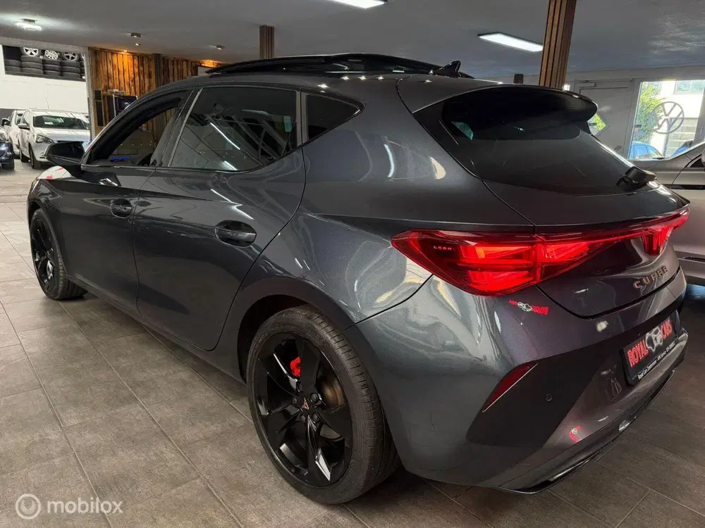 Cupra Leon 1.5 e-TSI uit 2024, foto 20
