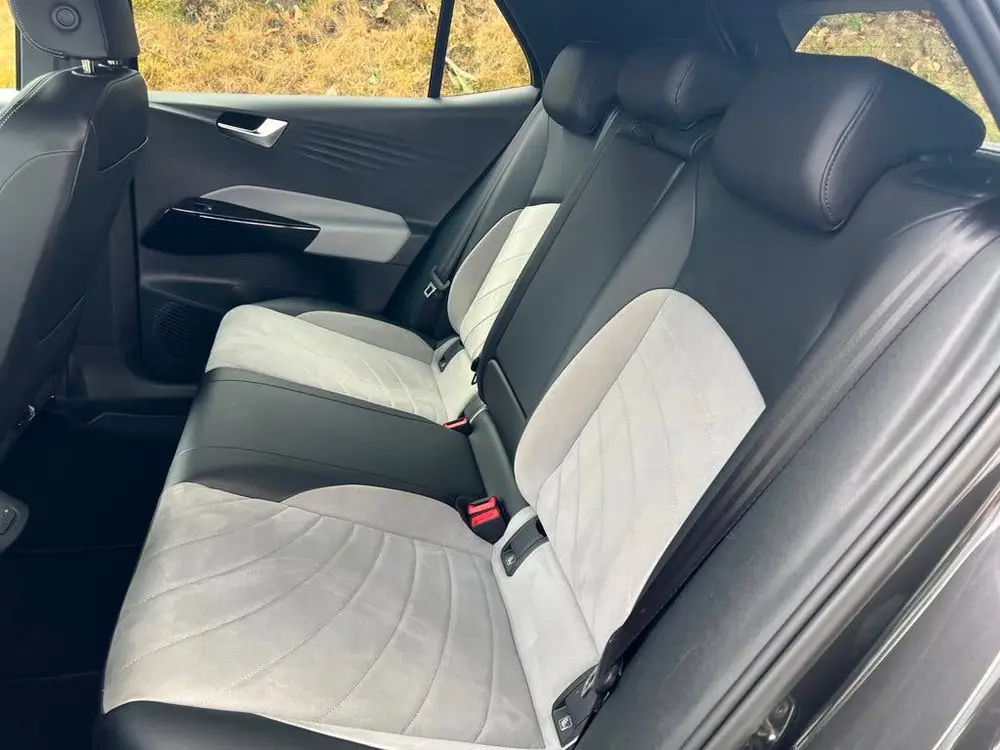 Volkswagen ID.3 Pro Advantage 58 kWh two tone, Btw, NAP en S uit 2023, foto 13