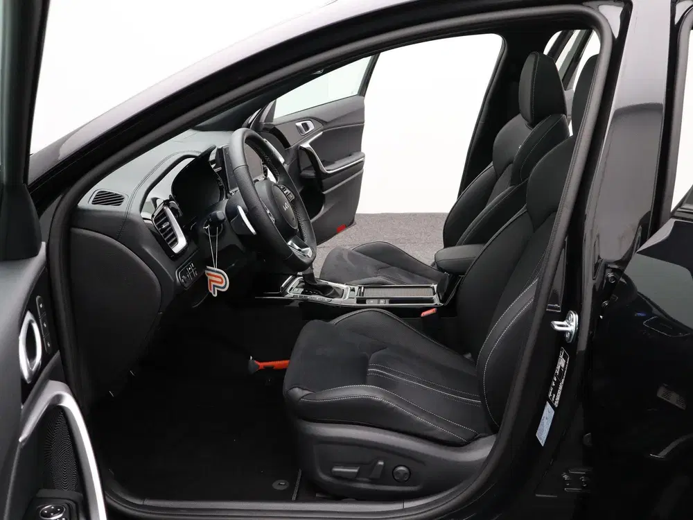 Kia Ceed 1.5 T-GDi GT-PlusLine uit 2026, foto 11