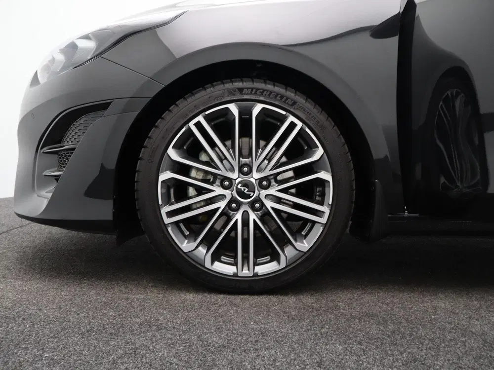 Kia Ceed 1.5 T-GDi GT-PlusLine uit 2026, foto 15