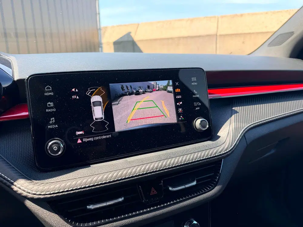 Skoda Fabia 1.0 TSI Monte Carlo led upgrade camera uit 2025, foto 19