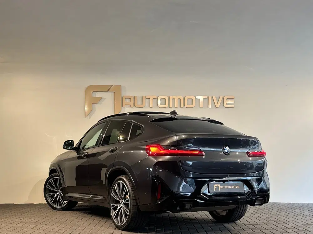 BMW X4 xDrive20i High Executive Pano uit 2022, foto 4