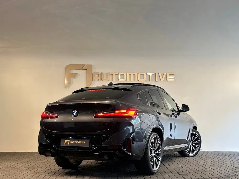 BMW X4 xDrive20i High Executive Pano uit 2022, foto 6
