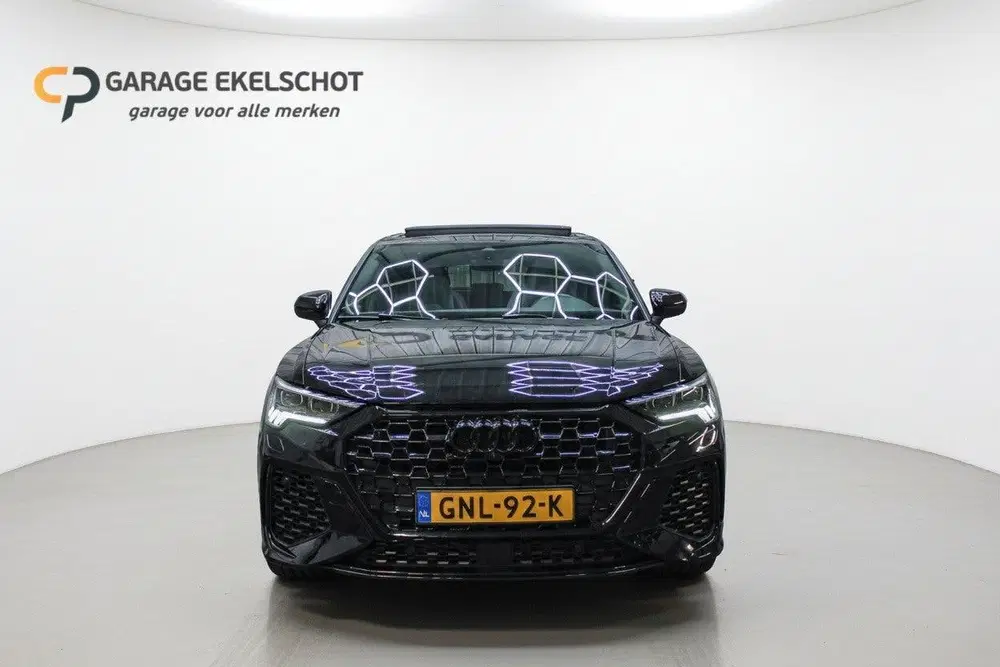 Audi RS Q3 TFSI RS QUATTRO uit 2021, foto 11