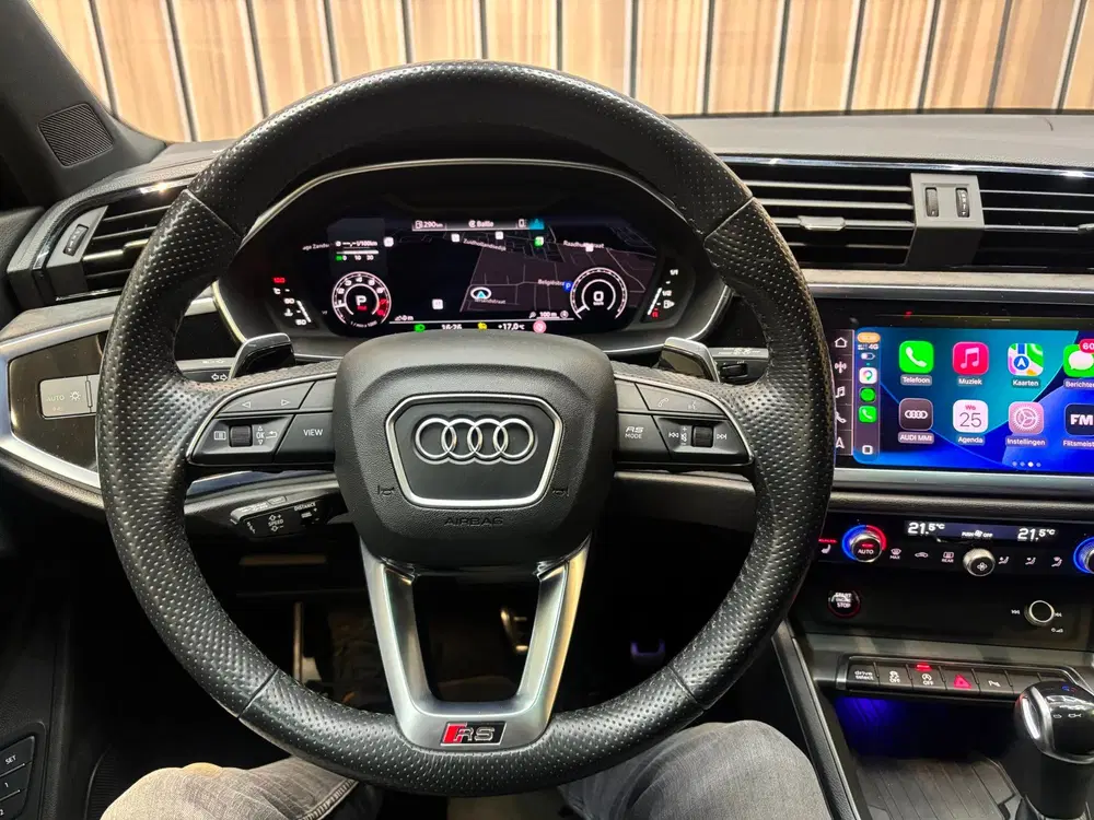 Audi RS Q3 TFSI RS QUATTRO uit 2021, foto 16