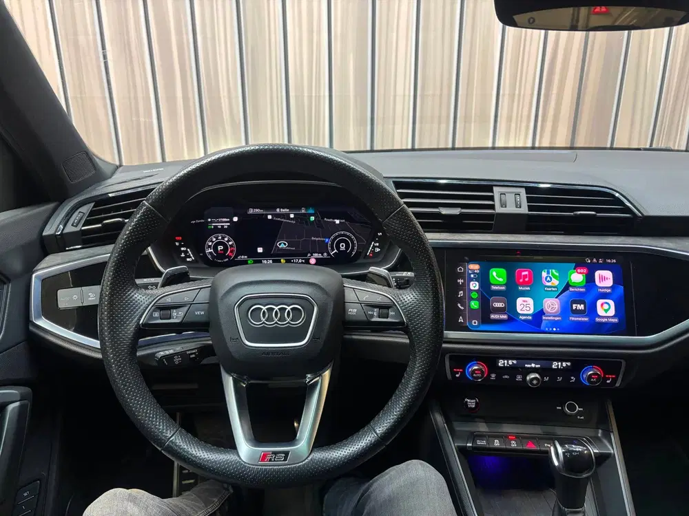 Audi RS Q3 TFSI RS QUATTRO uit 2021, foto 2