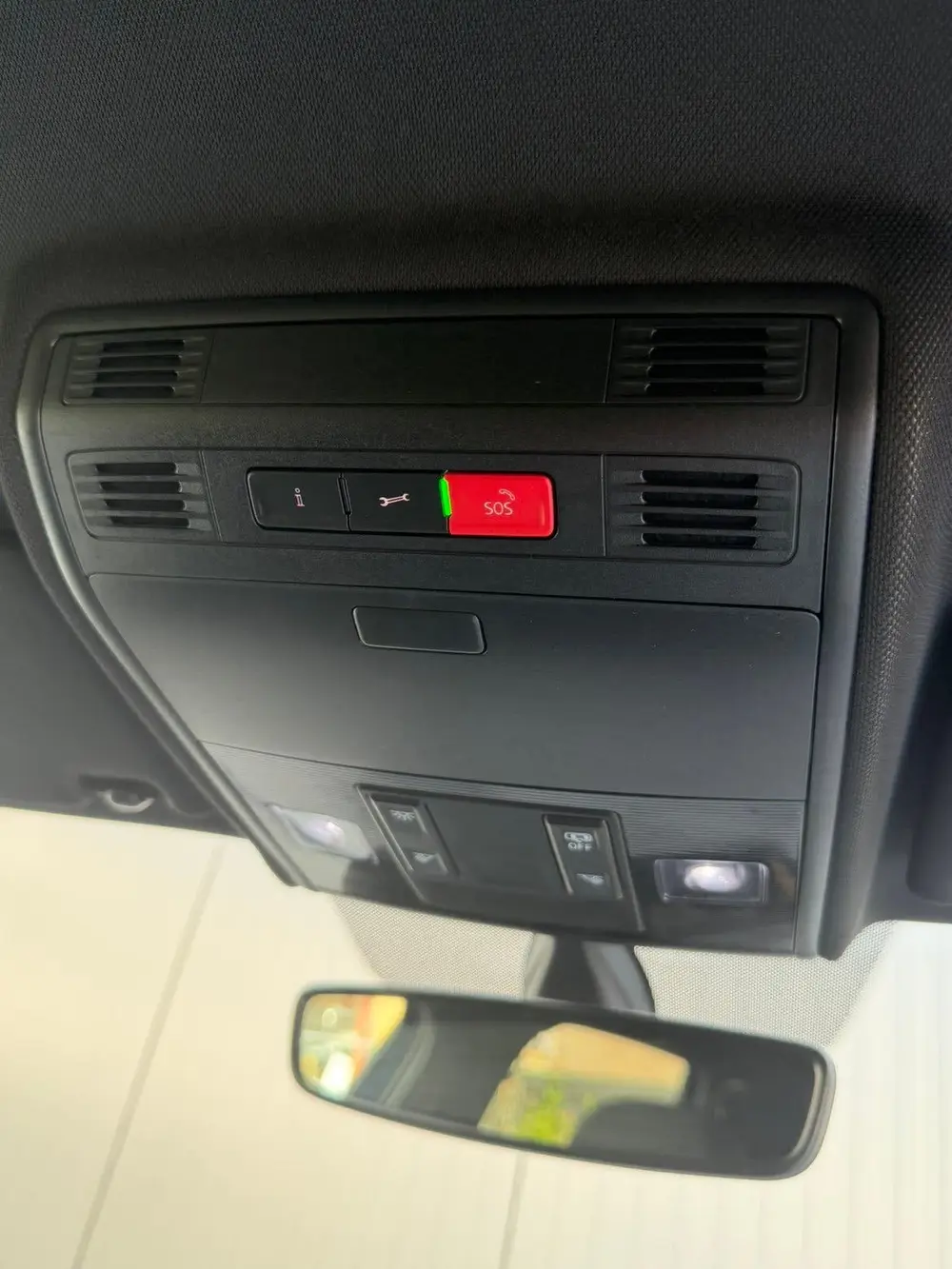 Volkswagen Polo 1.0 TSI 110pk 7-DSG 2020 uit 2020, foto 16