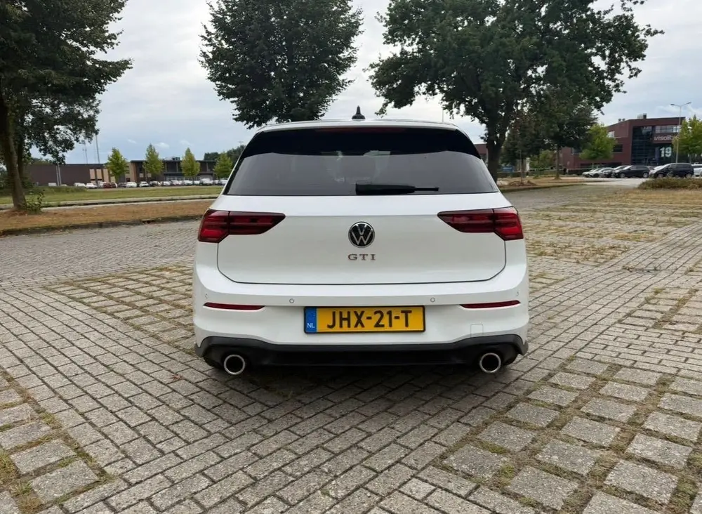 Volkswagen Golf VW Golf 8 GTI 2.0 TSI DSG 327PK! IQ.Light | H&K |Panoramadak uit 2021, foto 7