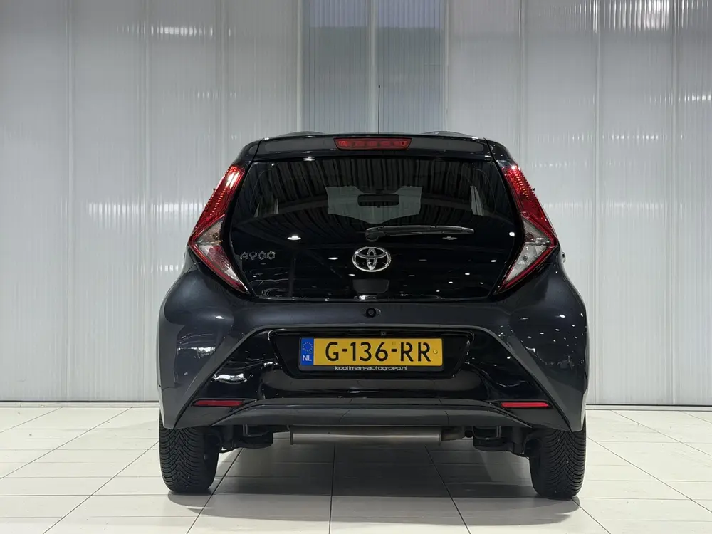 Toyota Aygo 1.0 VVT-i x-play limited Navigatie af fabriek, A uit 2019, foto 7