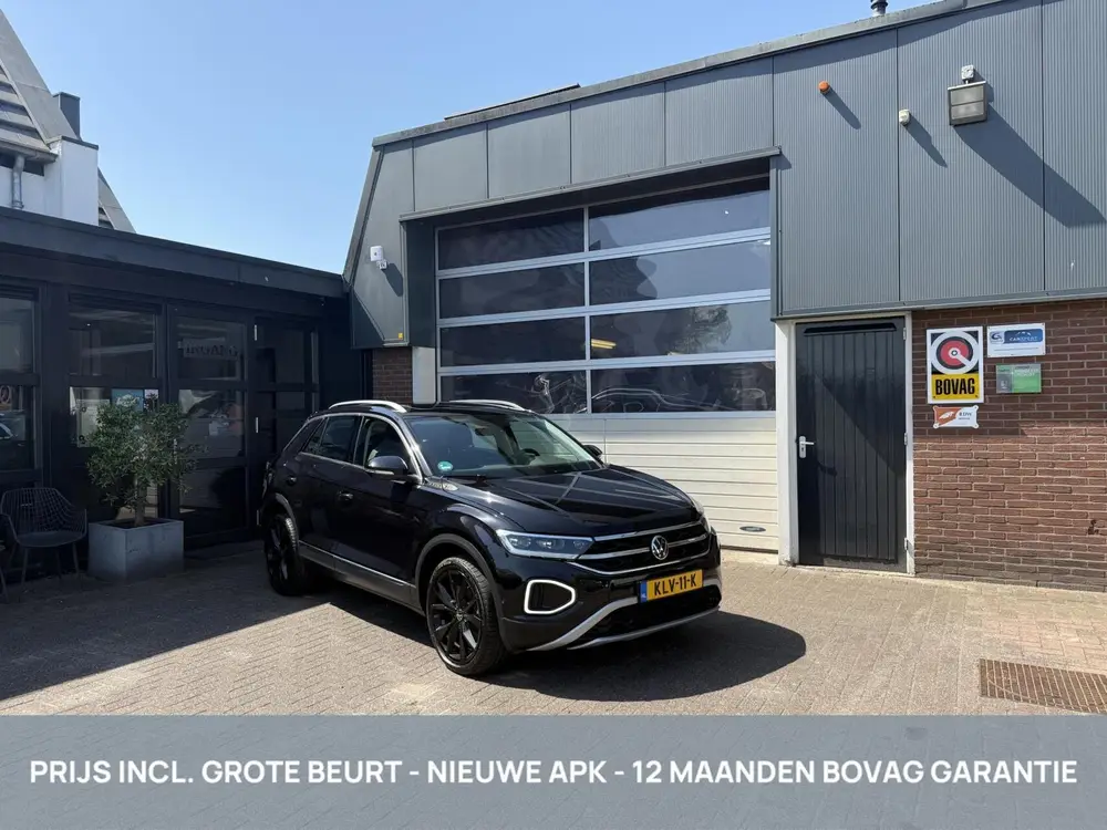 Volkswagen T-Roc 1.5 TSI DSG SPORT TH/PANO/LED *ALL-IN PRIJS uit 2023