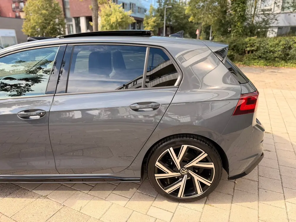 Volkswagen Golf 1.5 Etsi 150pk 7-DSG 2023 Grijs uit 2023, foto 15